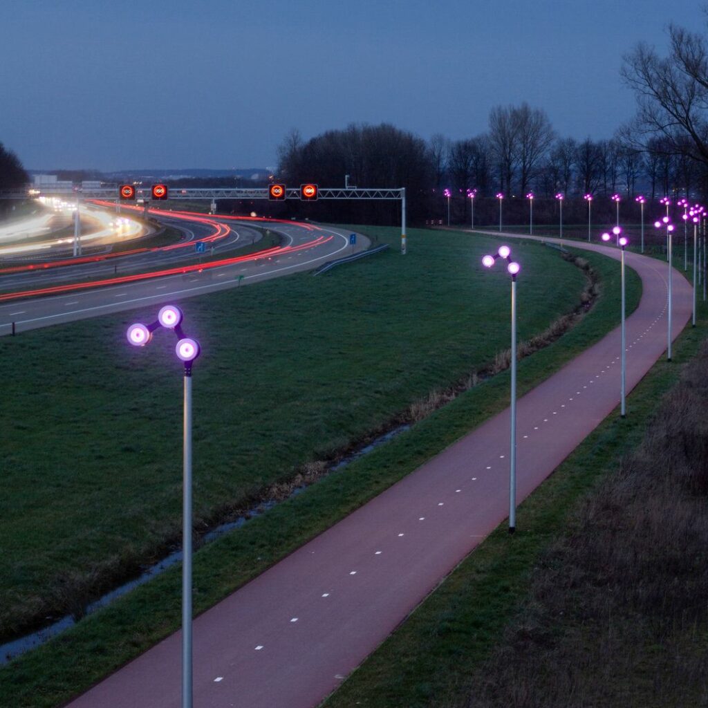 Innovative Beleuchtung des Radschnellwegs Rijnwaalpad