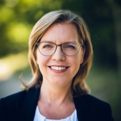 Leonore Gewessler Leonore Gewessler